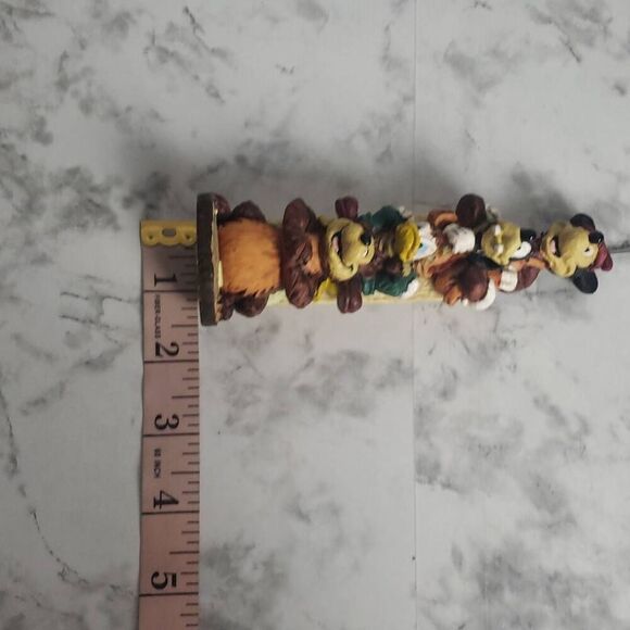 Disney Wilderness Lodge Totem Pole Picture Holder - Picture 6 of 8